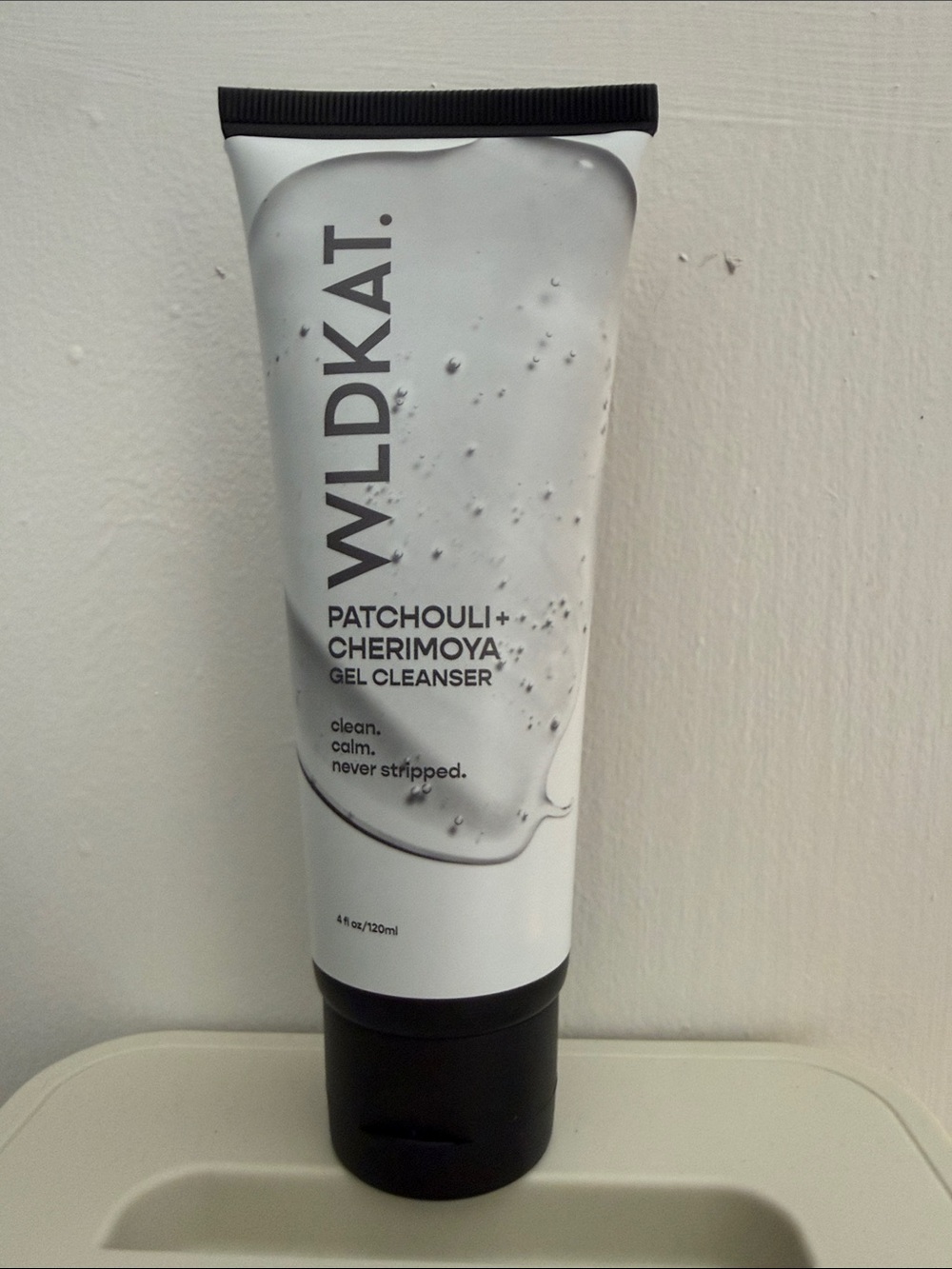 WLDKAT. Patchouli + Cherimoya Gel Cleanser — White & Black Tube